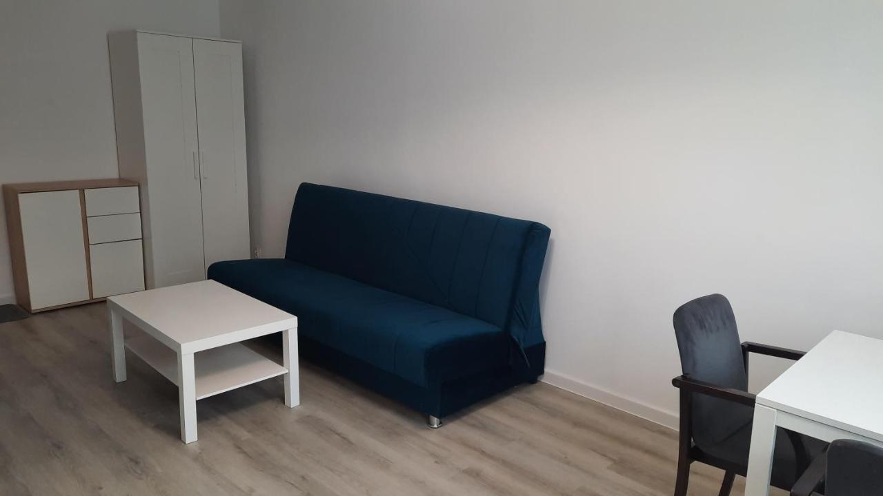 ポズナンApartament Katowickaアパートメント エクステリア 写真